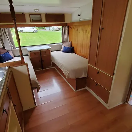 Dickson Holiday Park Thames Zimmer foto